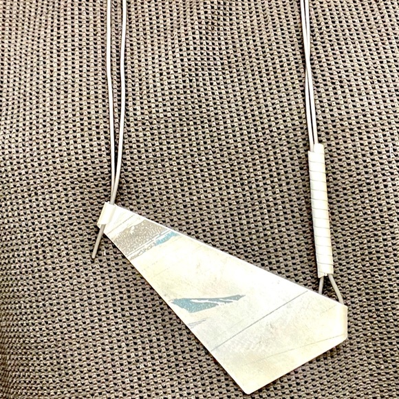 Unique modern necklace - Picture 3 of 5